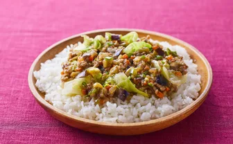野菜たっぷりのっけごはん
