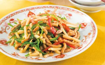 産直豚肉のチンジャオロースセット